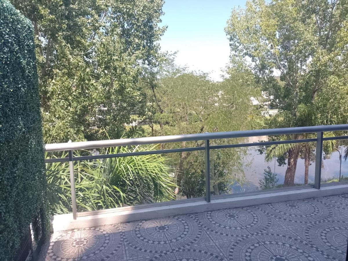 Golden Ross Hotel Villa Carlos Paz Exterior photo